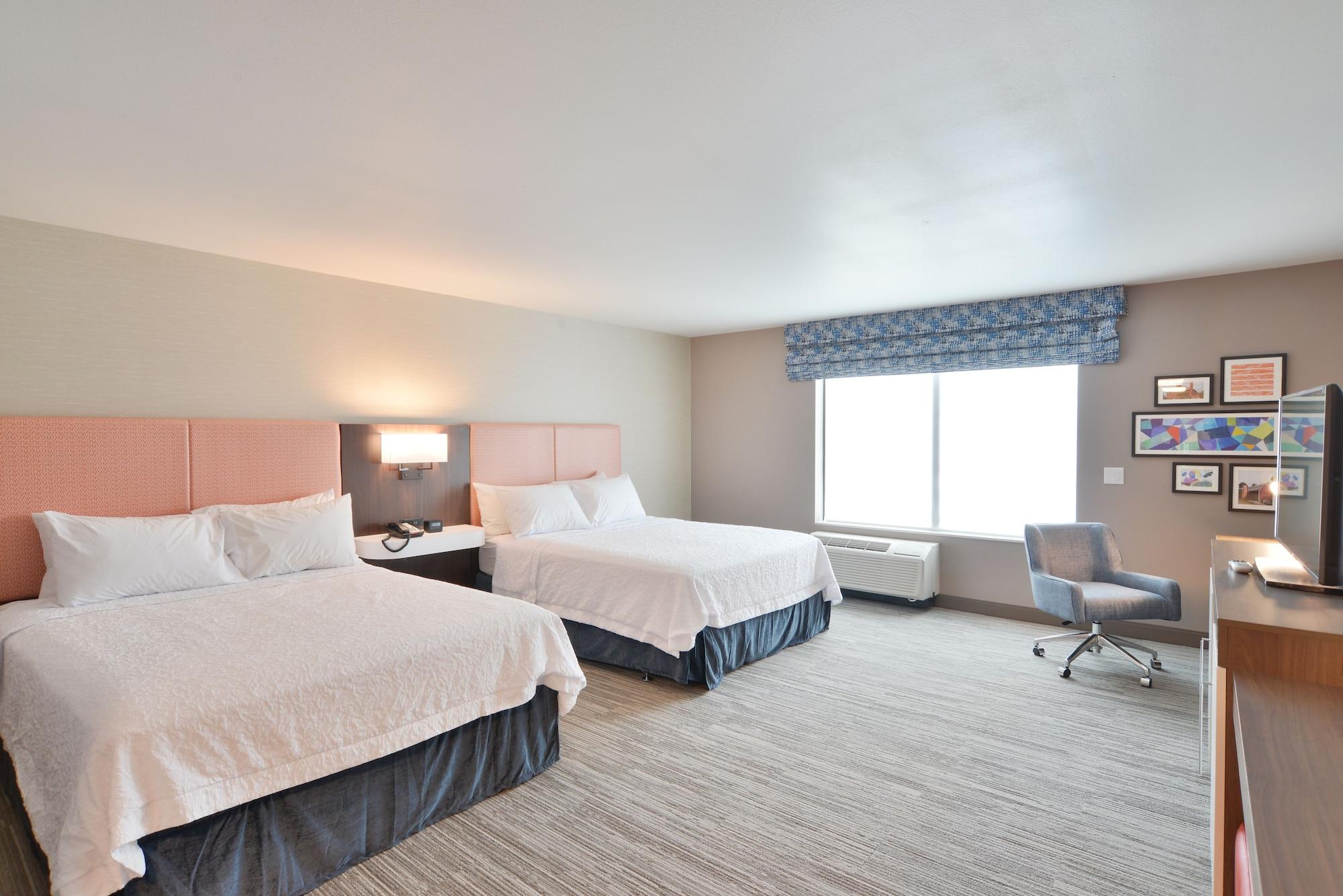 Hampton Inn & Suites Menomonie-Uw Stout Екстер'єр фото