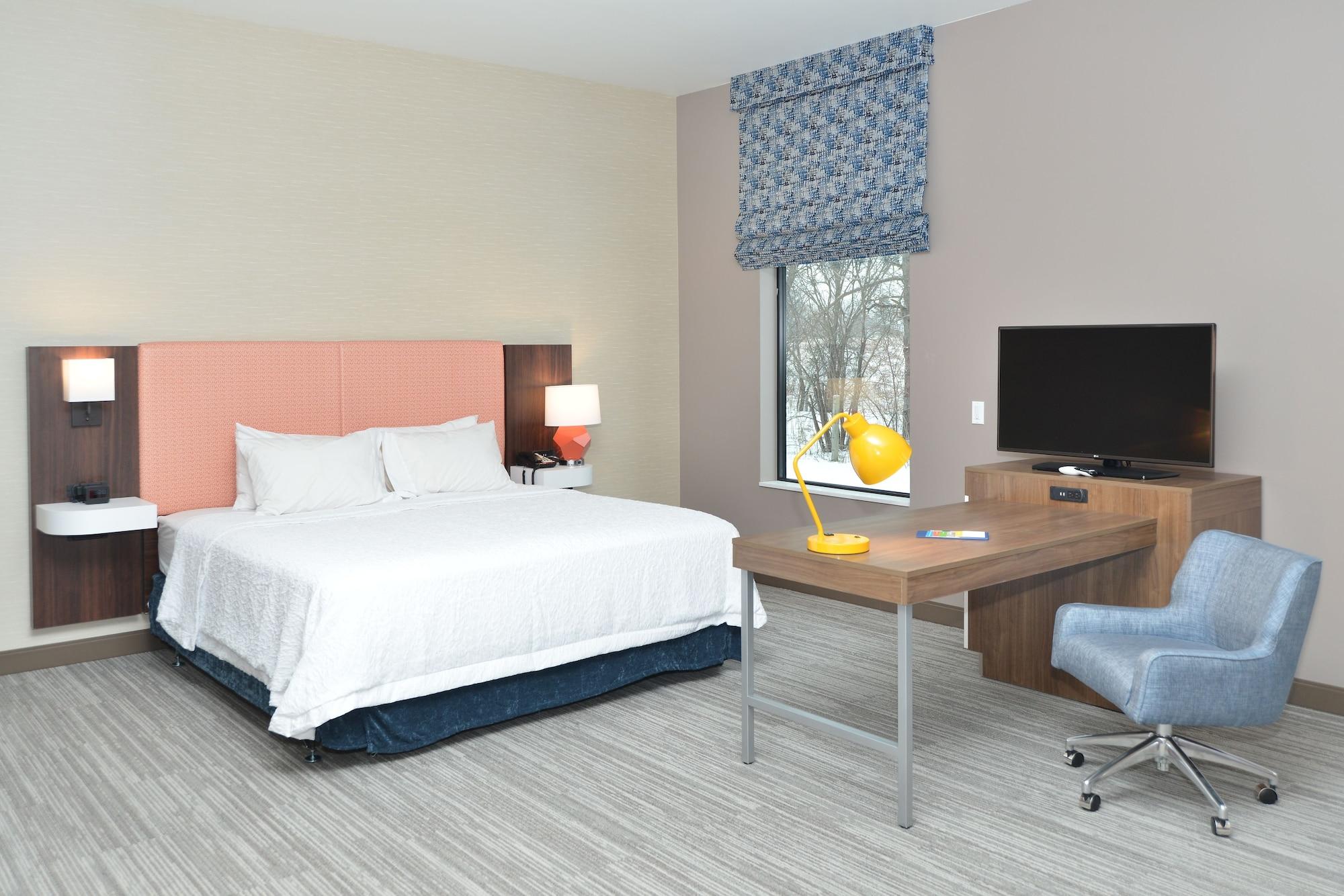 Hampton Inn & Suites Menomonie-Uw Stout Екстер'єр фото