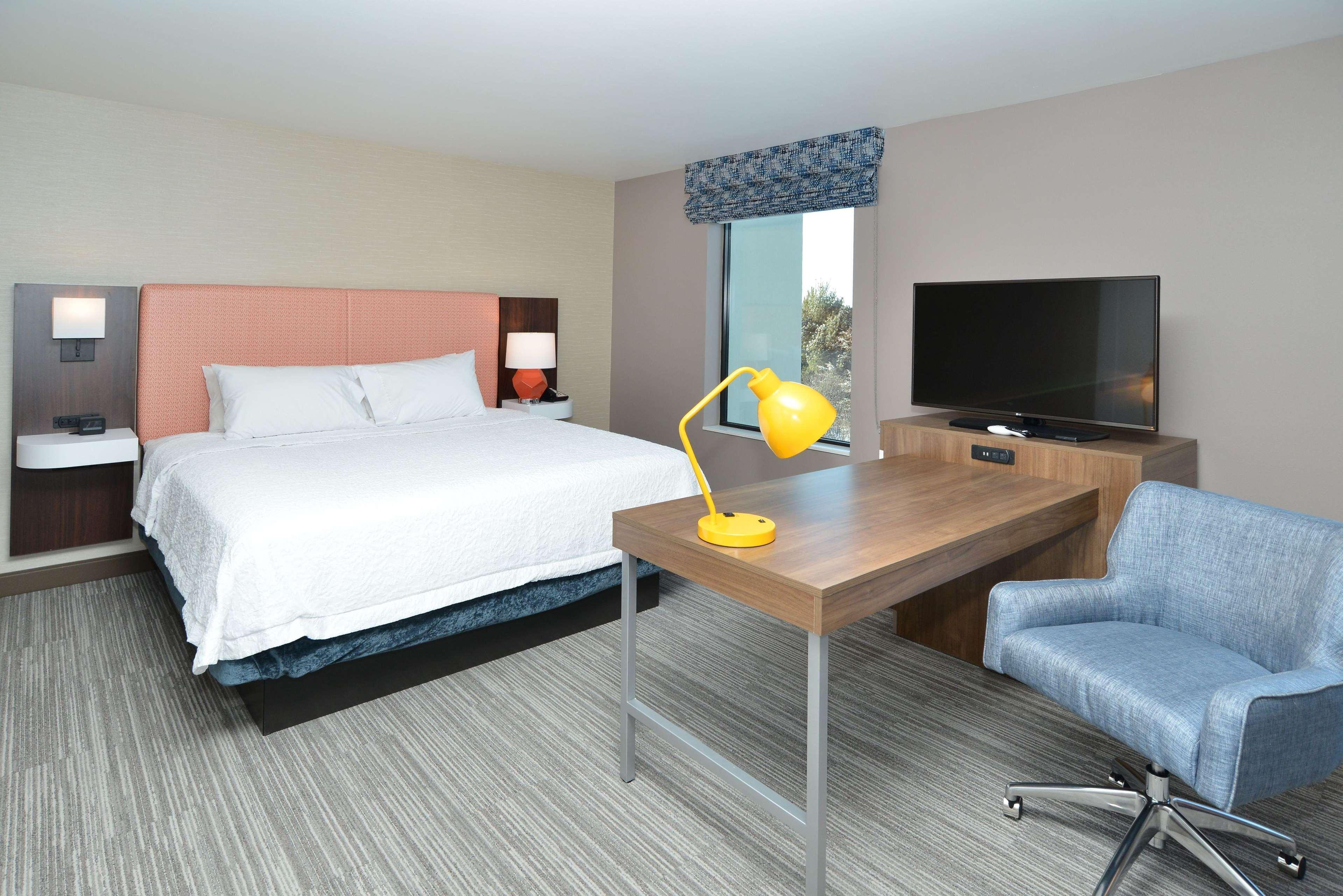 Hampton Inn & Suites Menomonie-Uw Stout Екстер'єр фото