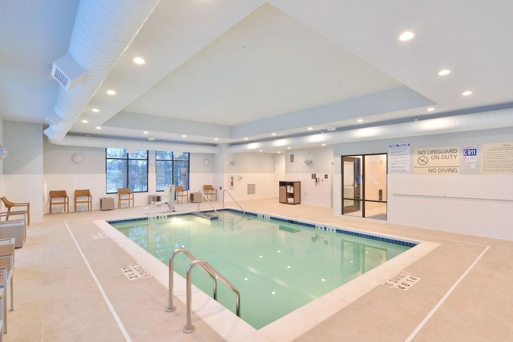 Hampton Inn & Suites Menomonie-Uw Stout Екстер'єр фото