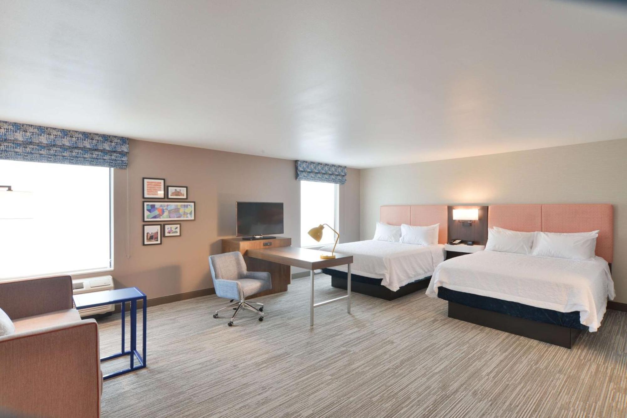 Hampton Inn & Suites Menomonie-Uw Stout Екстер'єр фото