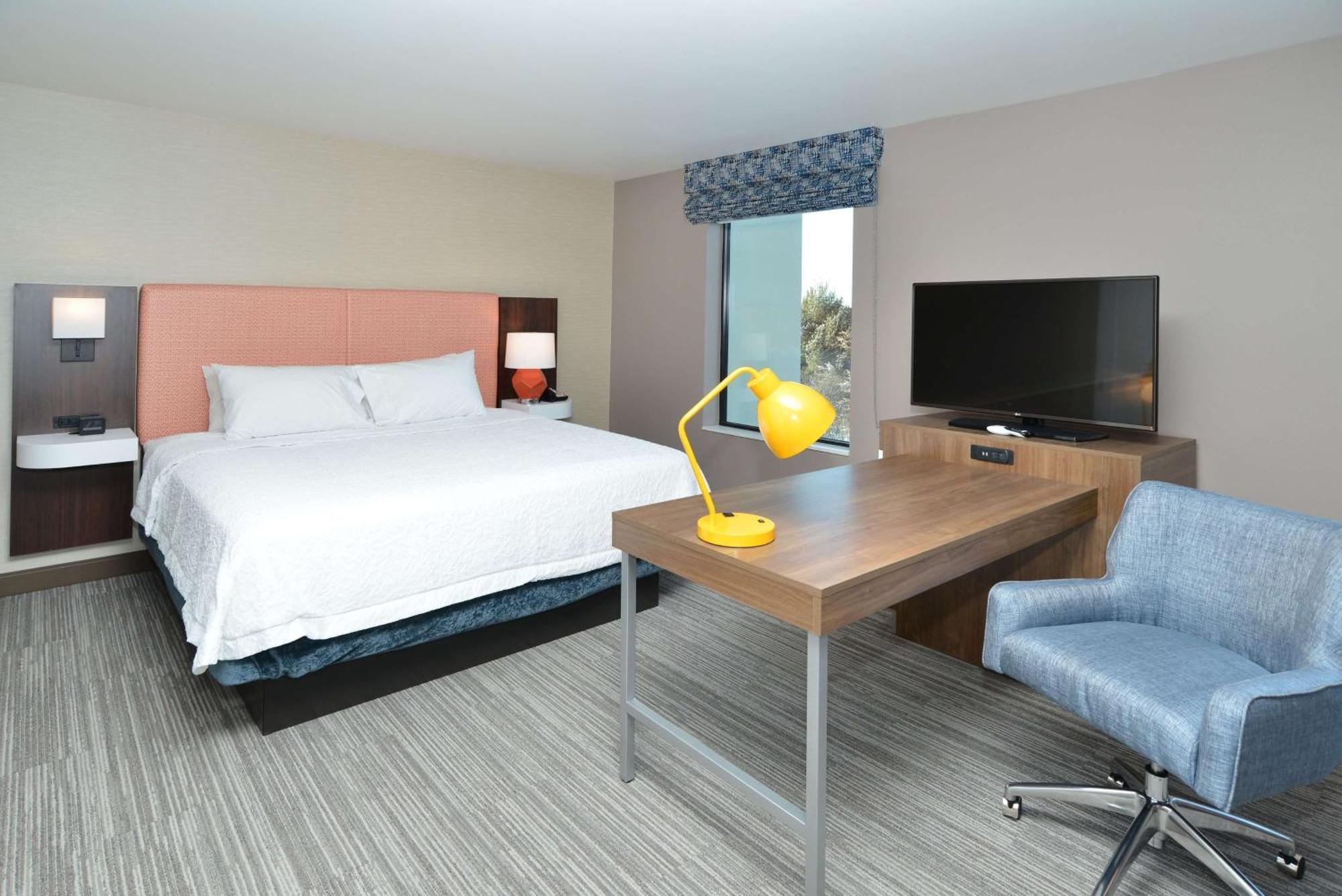 Hampton Inn & Suites Menomonie-Uw Stout Екстер'єр фото